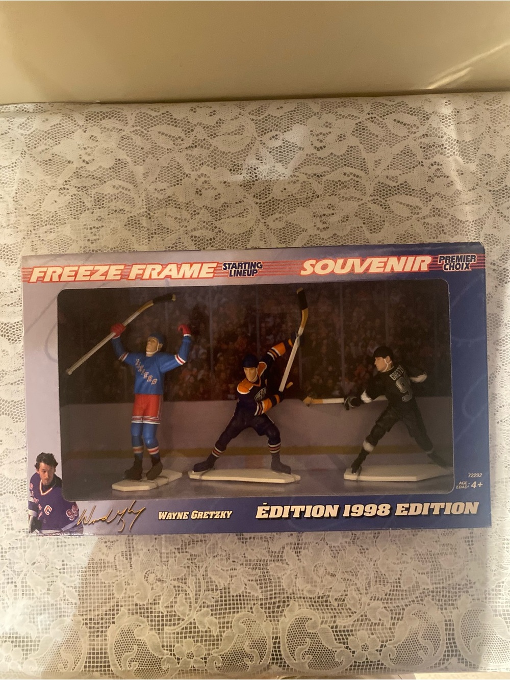 Starting Lineup 1998 Wayne Gretzky Freeze Frame Limited Edition